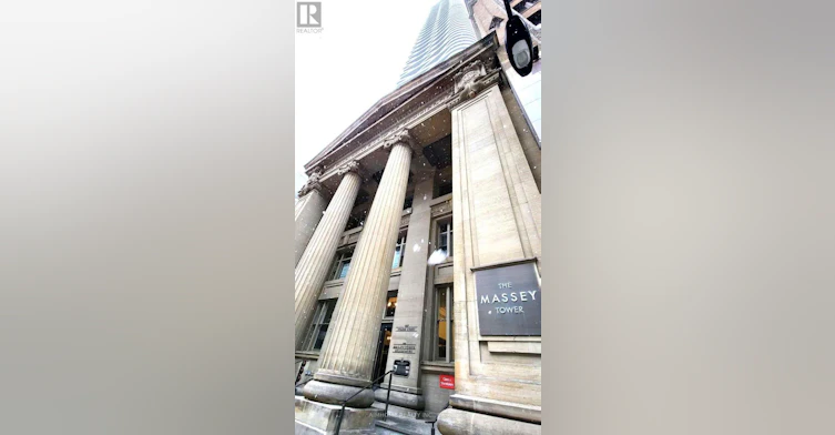 3004-197 Yonge Street, Toronto, ON, M5B 0C1