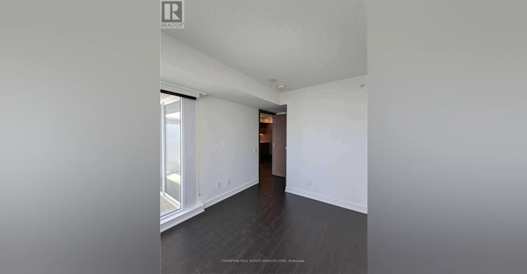 4107-19 Bathurst Street, Toronto, ON, M5V 0N2 - 6