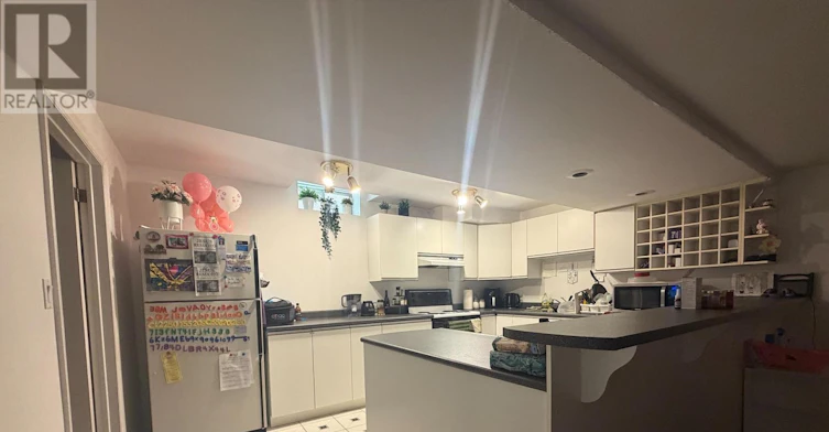 5110 Nishga Court, Mississauga, ON, L5R 2M9 - 5