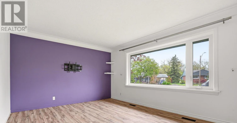 25 Briarsdale Drive, St. Catharines, ON, L2T 2Z4 - 5