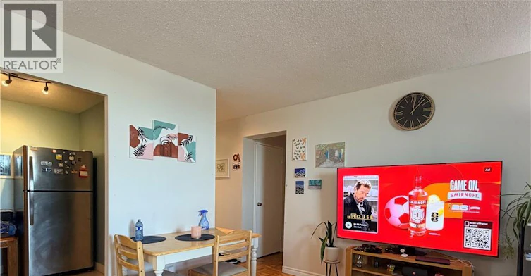 1402-225 Harvard Place, Waterloo, ON, N2J 4H4 - 8