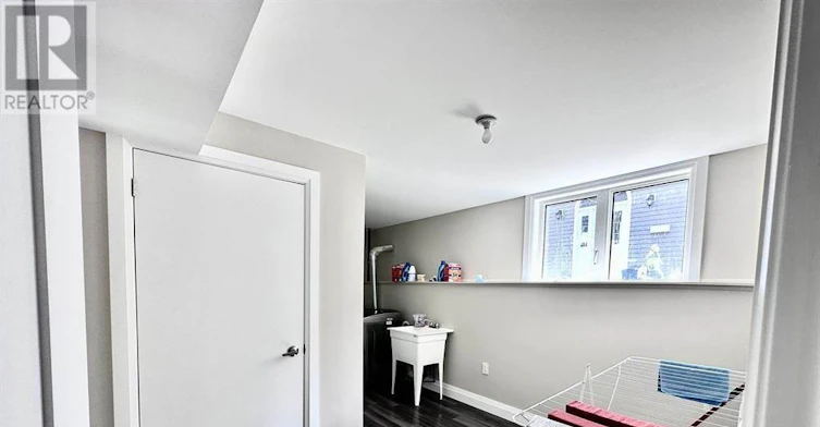 BSMNT-171 Garden Avenue E, Georgina, ON, L4P 2L2
