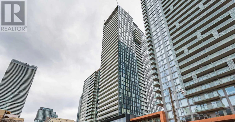 301-28 Wellesley Street E, Toronto, ON, M4Y 0C4 - 2