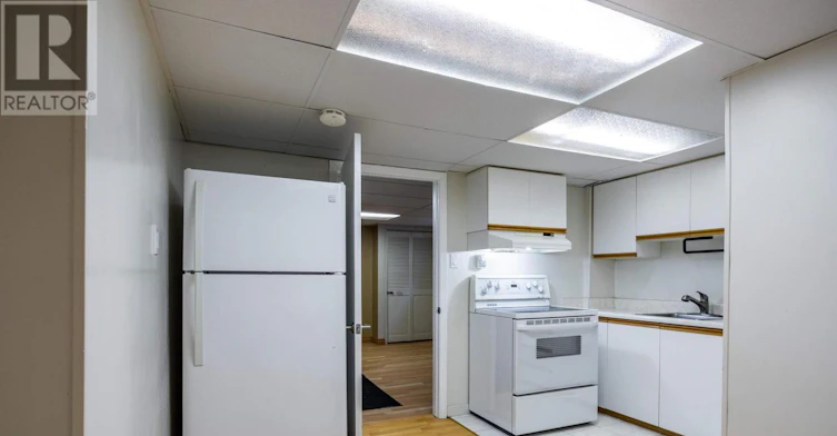1222 Kipling Avenue, Toronto, ON, M9B 3N1 - 23