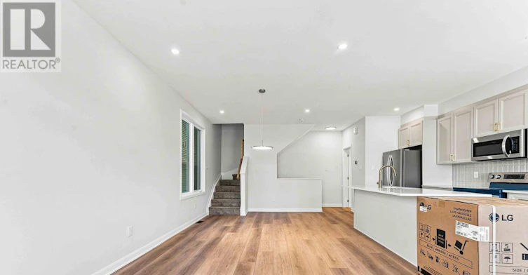 762 Tadpole Crescent, Ottawa, ON, K2J 7M9 - 7