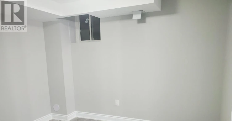 18 Bachelor Street, Brampton, ON, L7A 4T6 - 17
