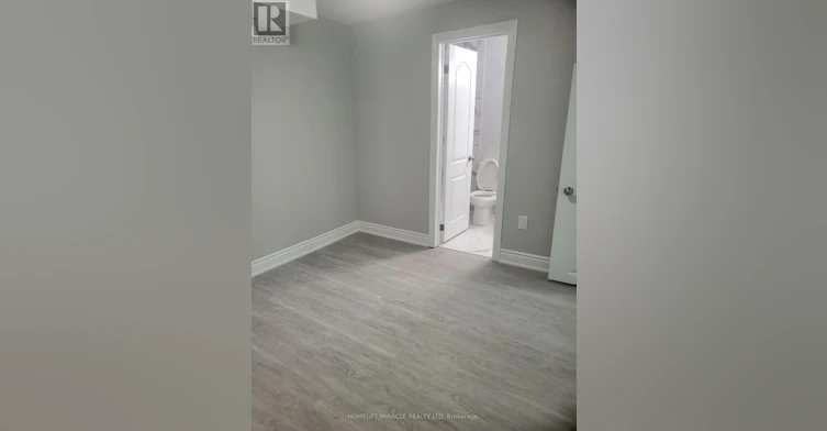 18 Bachelor Street, Brampton, ON, L7A 4T6 - 14
