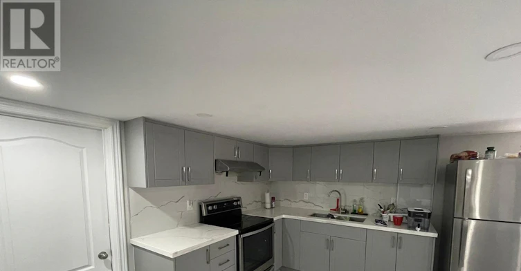 18 Bachelor Street, Brampton, ON, L7A 4T6 - 8