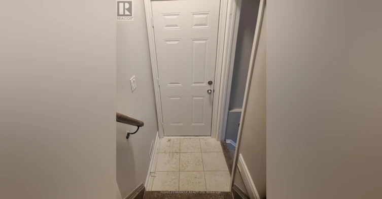 18 Bachelor Street, Brampton, ON, L7A 4T6 - 2