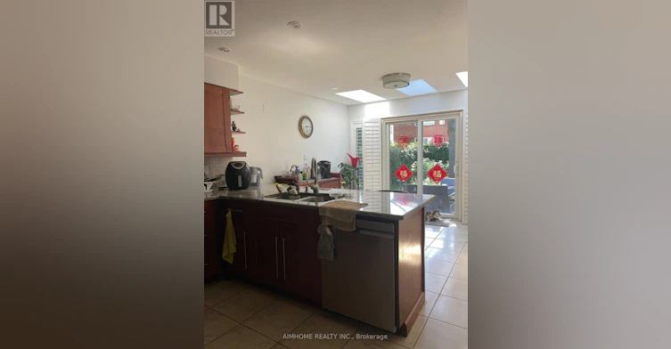 4072 Colonial Drive, Mississauga, ON, L5L 4K1 - 5
