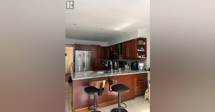4072 Colonial Drive, Mississauga, ON, L5L 4K1 - 6