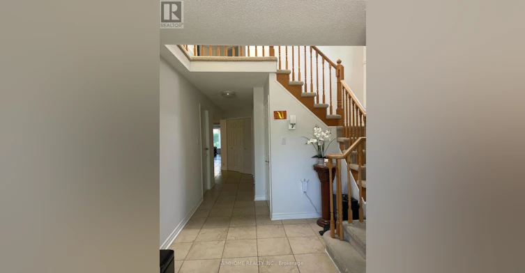4072 Colonial Drive, Mississauga, ON, L5L 4K1 - 2