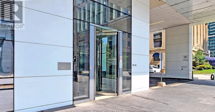 1210-100 Harbour Street, Toronto, ON, M5J 0B5 - 2