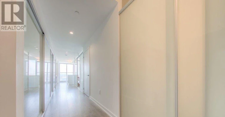 1901-426 University Avenue, Toronto, ON, M5G 1S9 - 11