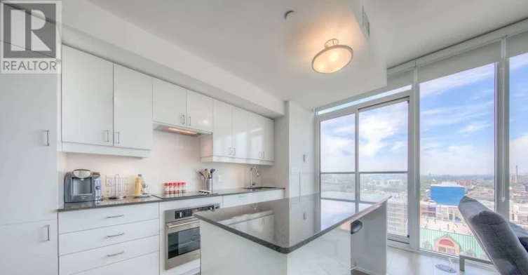 1901-426 University Avenue, Toronto, ON, M5G 1S9 - 16