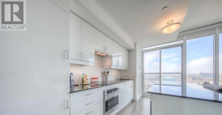 1901-426 University Avenue, Toronto, ON, M5G 1S9 - 14
