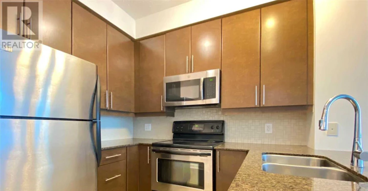 3211-18 Harbour Street, Toronto, ON, M5J 2Z6 - 10