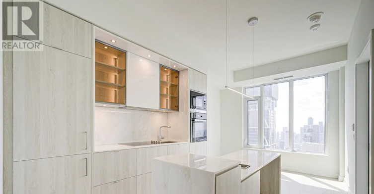 5408-11 Yorkville Avenue, Toronto, ON, M4W 0B7 - 9