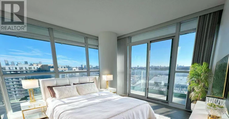 1111-33 Singer Court, Toronto, ON, M2K 0B4 - 2