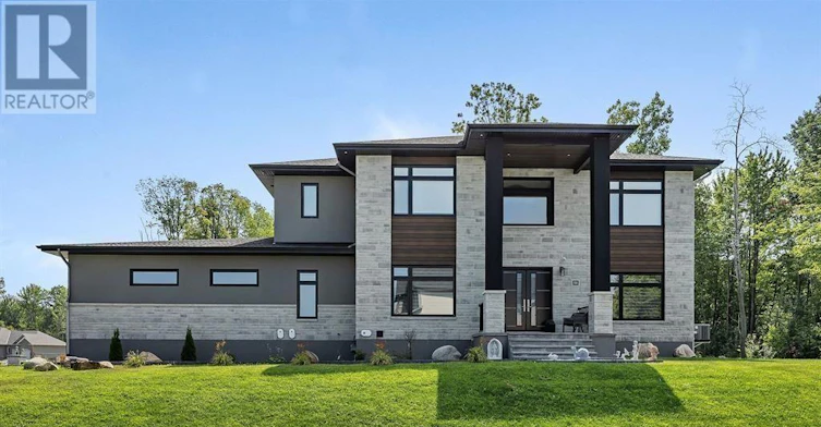 595 Shoreway Drive, Ottawa, ON, K4P 0G3