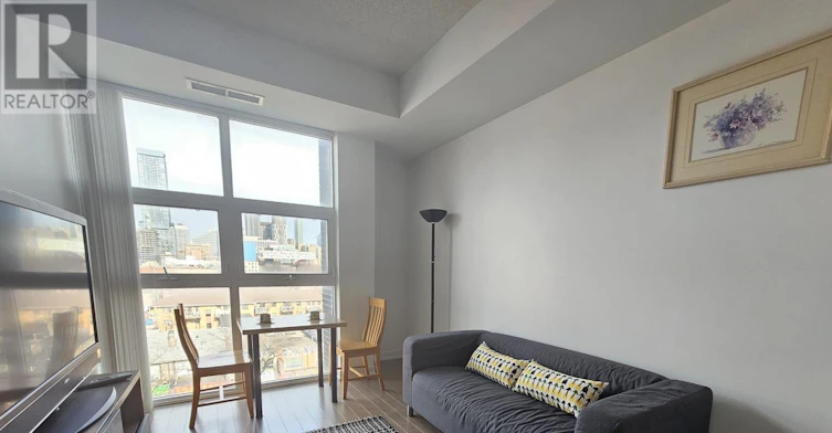 712-10 Willison Square, Toronto, ON, M5T 0A8 - 2