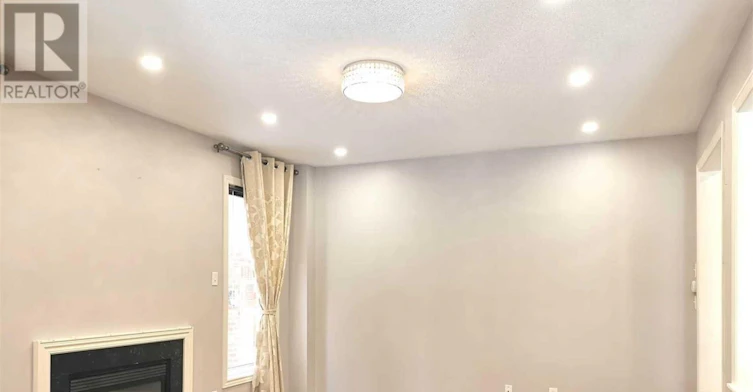 213 River Ridge Boulevard, Aurora, ON, L4G 7T7 - 6