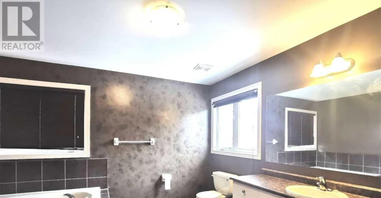 213 River Ridge Boulevard, Aurora, ON, L4G 7T7 - 23