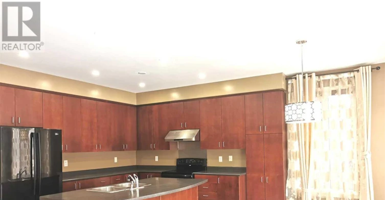 213 River Ridge Boulevard, Aurora, ON, L4G 7T7 - 9