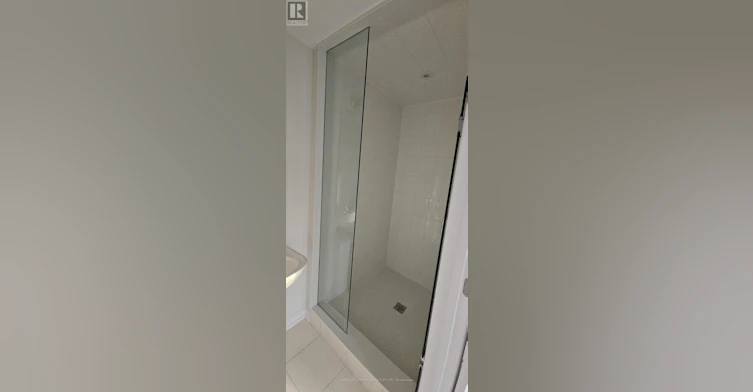 5911 Saigon Street, Mississauga, ON, L5V 0E9 - 4
