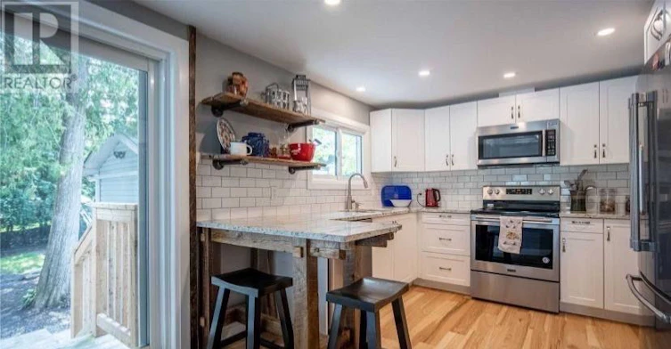 2365 Selwyn Bay Lane, Smith-Ennismore-Lakefield, ON, K0L 2H0 - 18