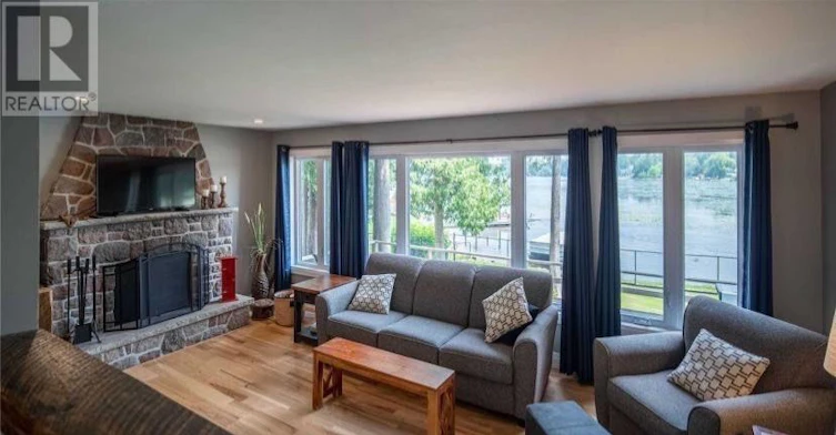 2365 Selwyn Bay Lane, Smith-Ennismore-Lakefield, ON, K0L 2H0 - 23