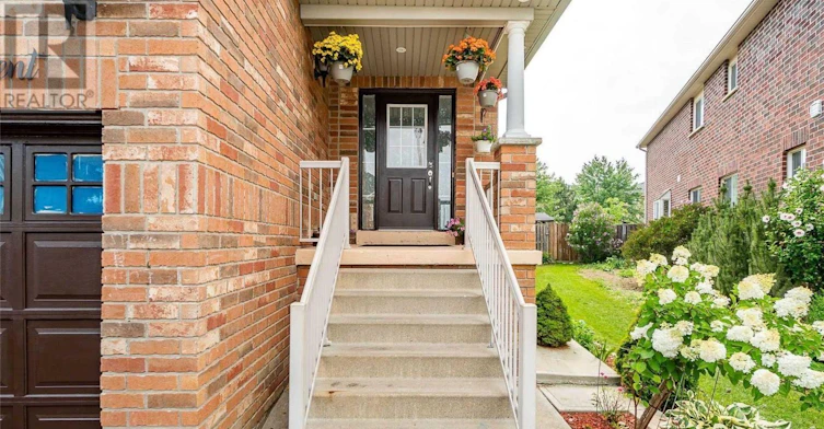 UPPER LEVEL-29 Timbertop Crescent, Brampton, ON, L6R 3J1 - 2