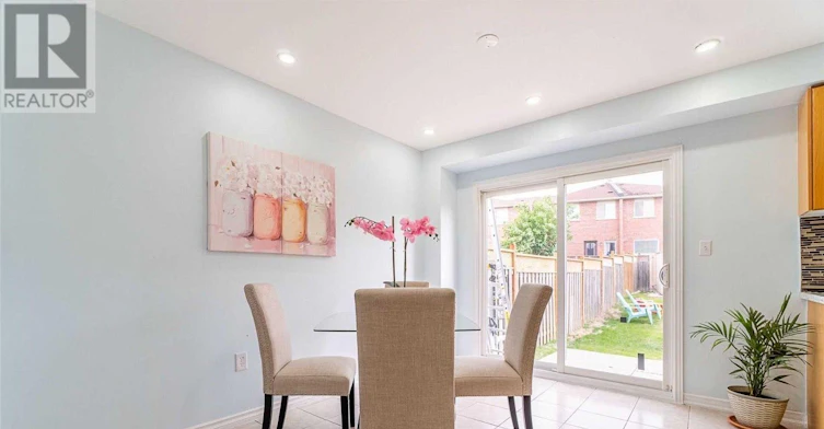 UPPER LEVEL-29 Timbertop Crescent, Brampton, ON, L6R 3J1 - 11