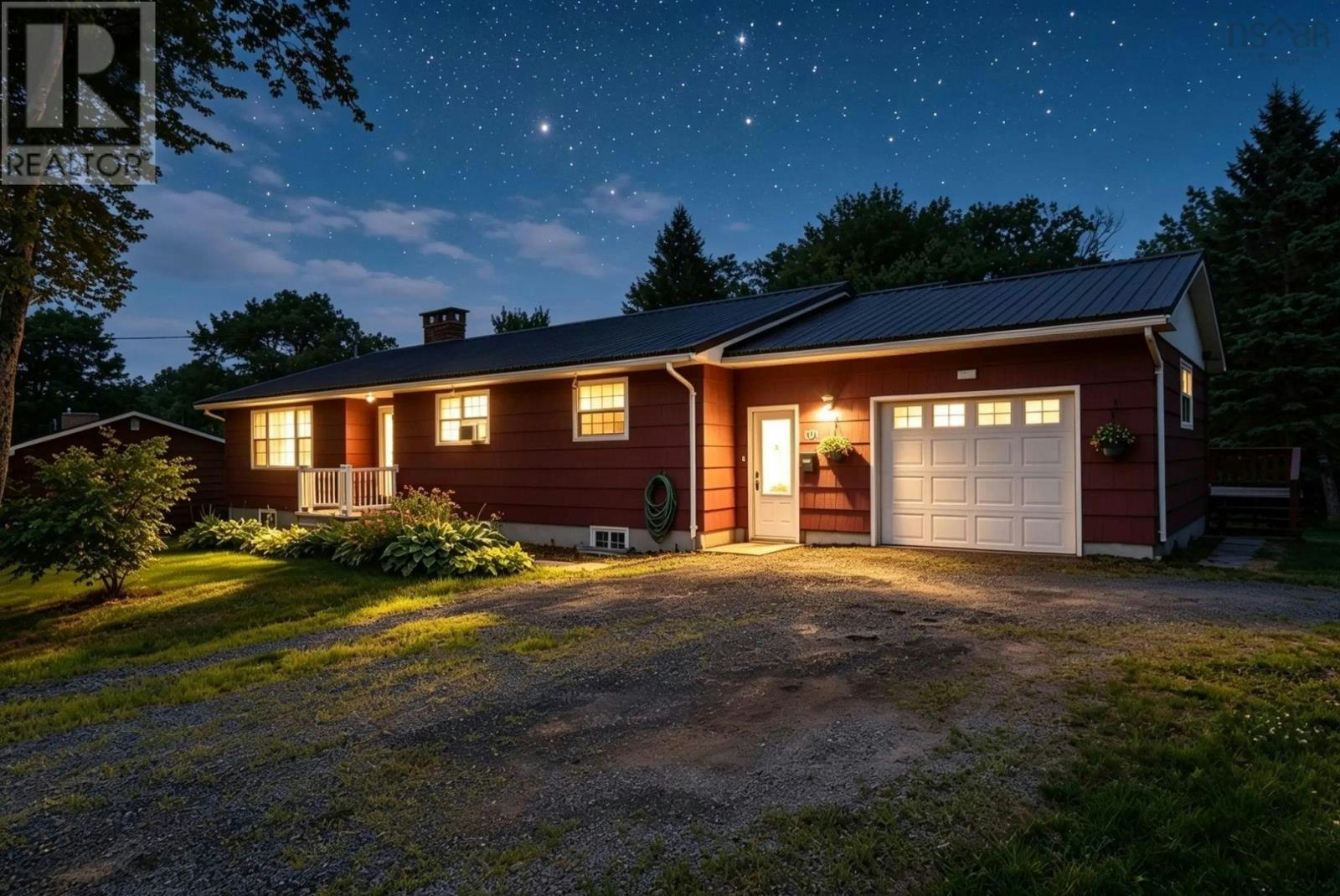 101 Etter Road, Mount Uniacke, NS, B0N 1Z0