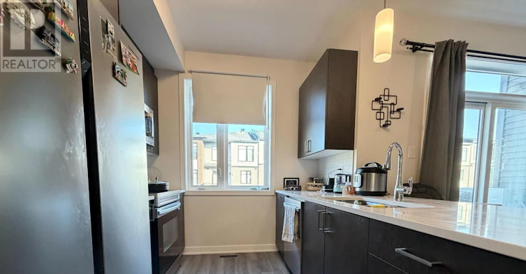 215 Tussock Private, Ottawa, ON, K1X 0M8 - 14