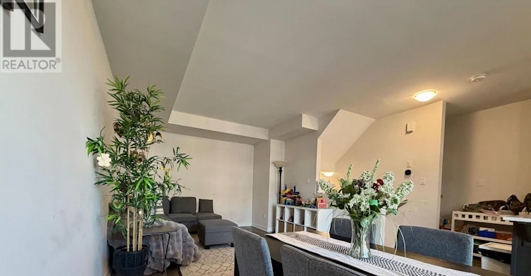 215 Tussock Private, Ottawa, ON, K1X 0M8 - 13