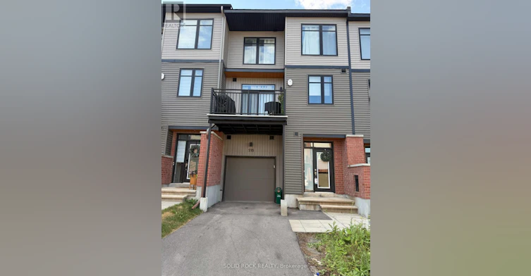 215 Tussock Private, Ottawa, ON, K1X 0M8