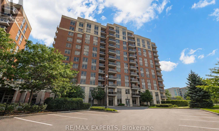 1009-75 King William Crescent