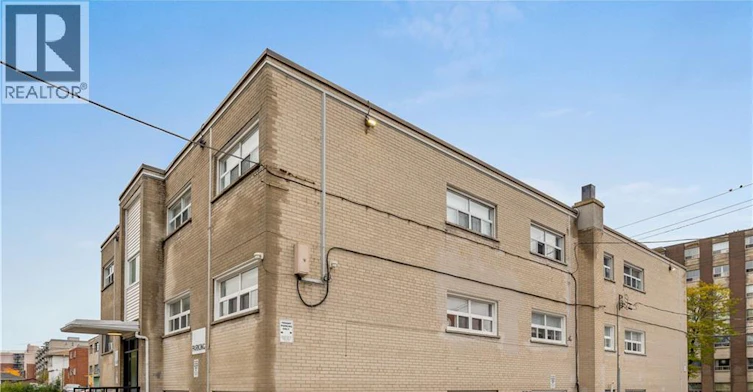 16-237 Mohawk Road E, Hamilton, ON, L9A 2H5 - 7