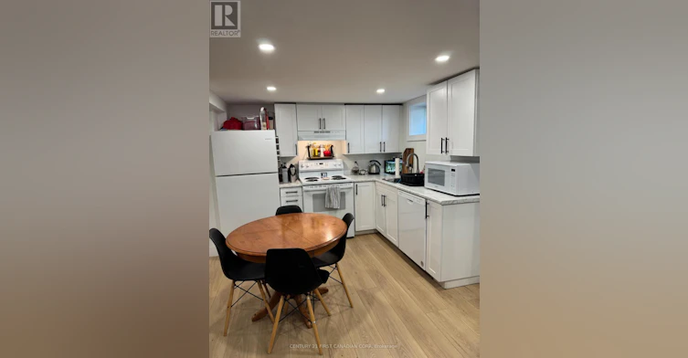 LOWER-142 Highbury Avenue, London, ON, N5Z 2W4 - 8