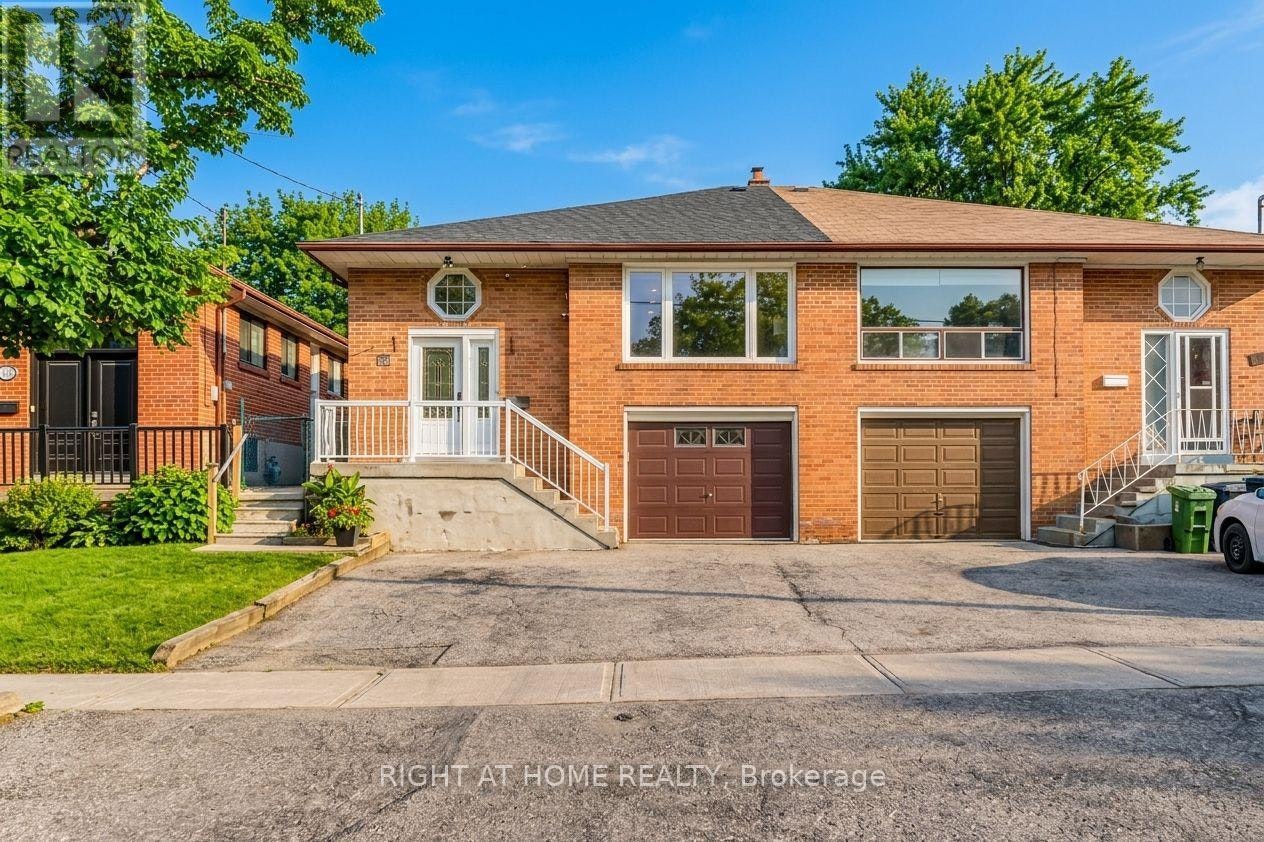 110 Victory Drive, Toronto, ON, M3M 2J8