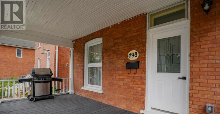 498 Charlotte Street, Peterborough, ON, K9J 2W3 - 3