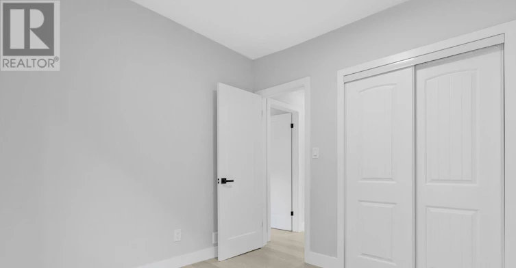498 Charlotte Street, Peterborough, ON, K9J 2W3 - 22