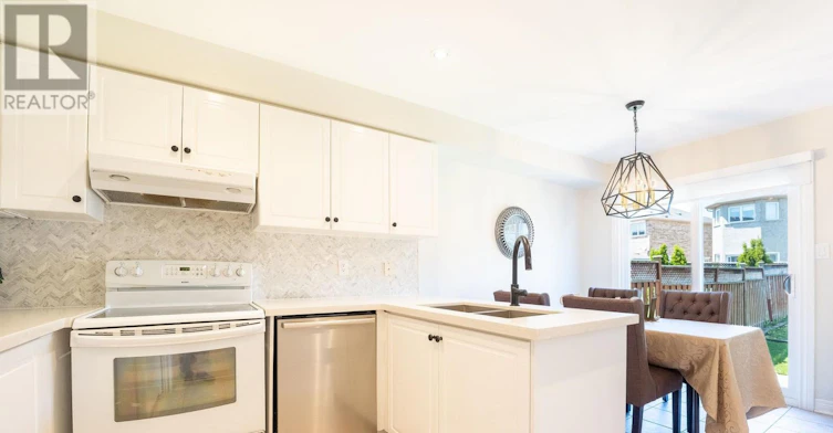 22 Laura Sabrina Drive, Vaughan, ON, L4H 1M6 - 13