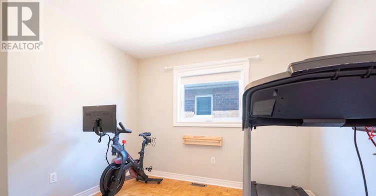 22 Laura Sabrina Drive, Vaughan, ON, L4H 1M6 - 22