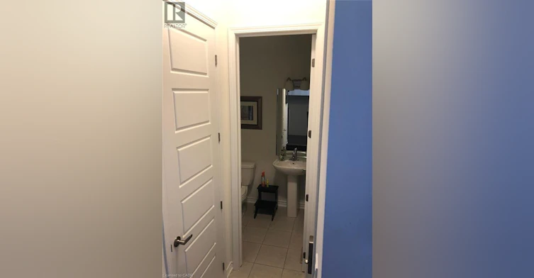 16 Ridge Road, Cambridge, ON, N3E 0C6 - 2