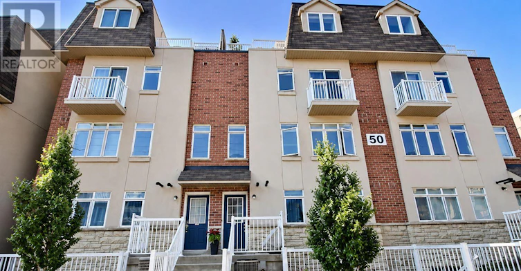62-50 Turntable Crescent, Toronto, ON, M6H 4K9