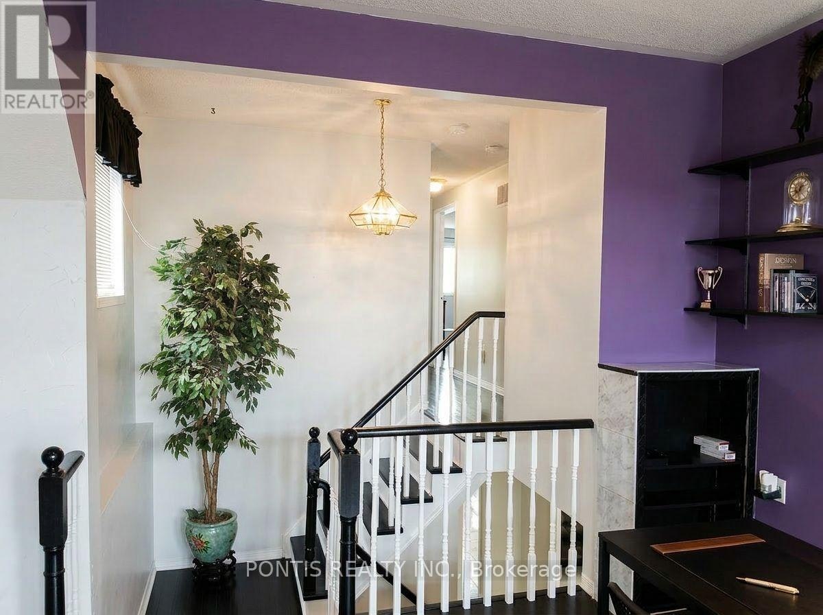 2538 Raglan Court, Mississauga, ON, L5M 5L5 - 6