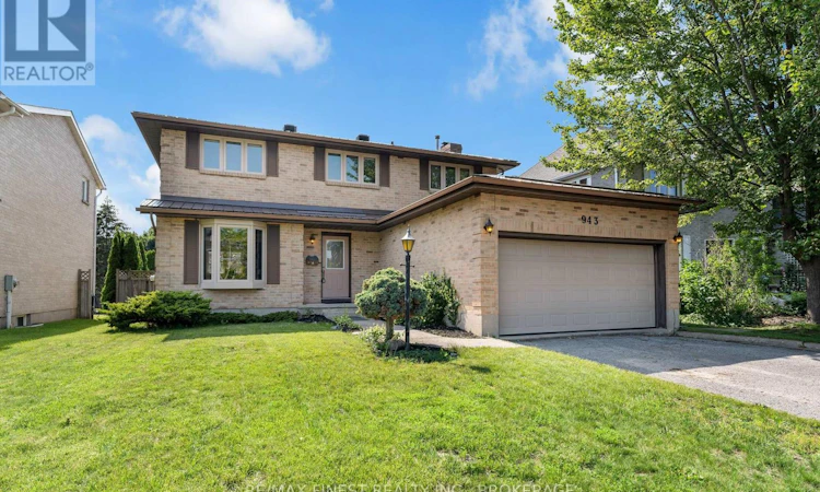 943 Newhall Drive