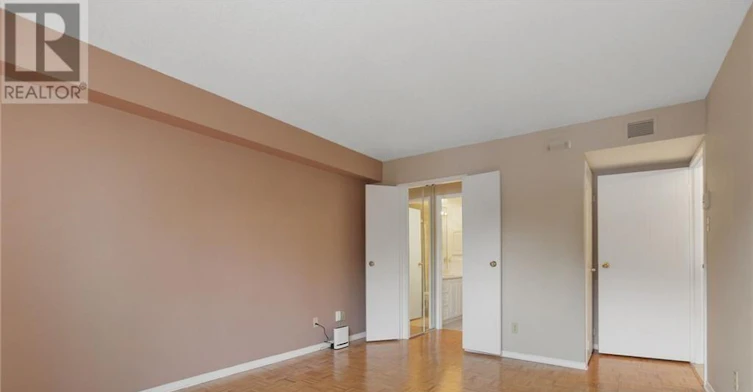 212-1705 Playfair Drive, Ottawa, ON, K1H 8P6 - 12